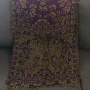 Shawl / scarf from India